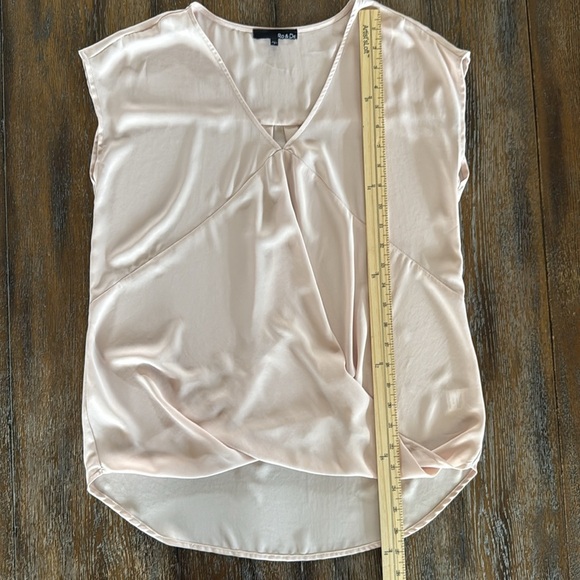 Ro & De Anthropologie Women’s Blush Sleeveless Faux Wrap Blouse Size S - Picture 5 of 7